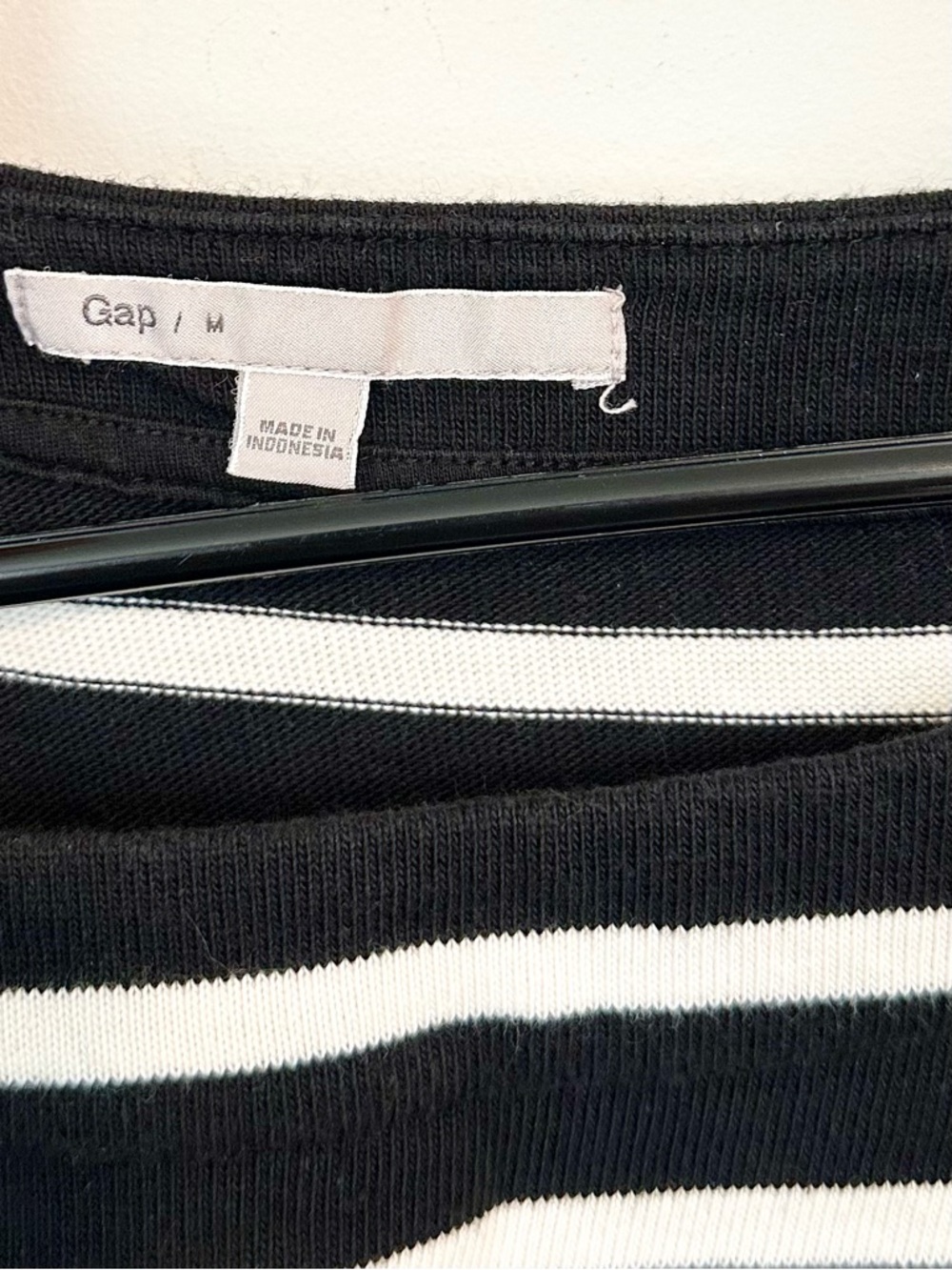 GAP Black and White Striped 3/4 Sleeve Sheath Dress - Size: Medium - Picture 2 of 5